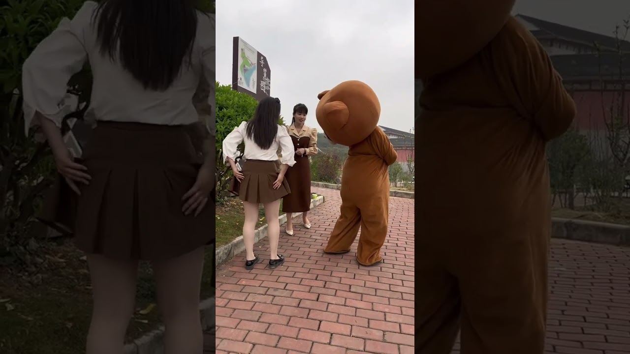 Này thì cợt nhả với các chụy này =))