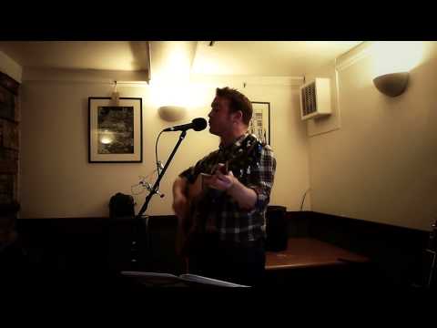 Stuck In The Middle With You (Live @ The Murgatroyd Arms)