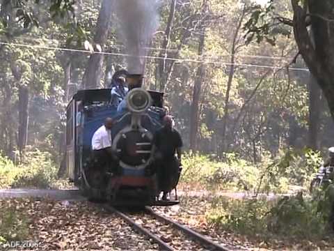 India - Darjeeling Himalayan Railway, Part 1 - 2006 (Trailer)