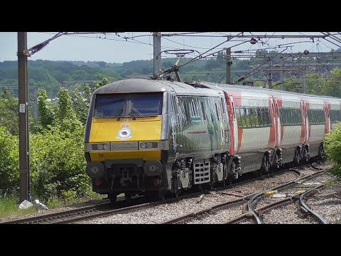 Trains at: Wakefield Westgate - Wakefield Line/ECML - 27/5/19