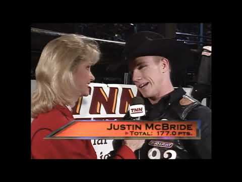 Justin McBride vs Gas Hog - 99 PBR Albuquerque (90 pts)