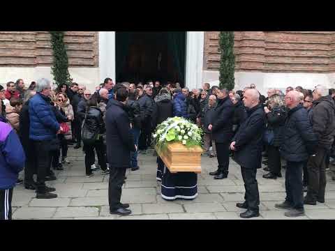 L'ultimo saluto a Johnny Orlandini in Duomo a Rovigo