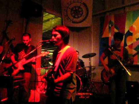 distant romance (live) - rescue a hero