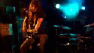 Miss monster truck - untitled song  Live at ruma