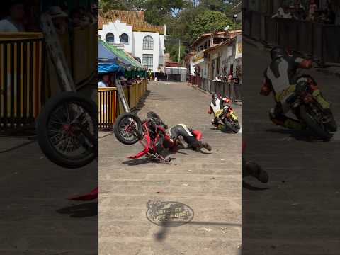 FUERTE CAÍDA en los Santos Santander 150 elite🔥🏁