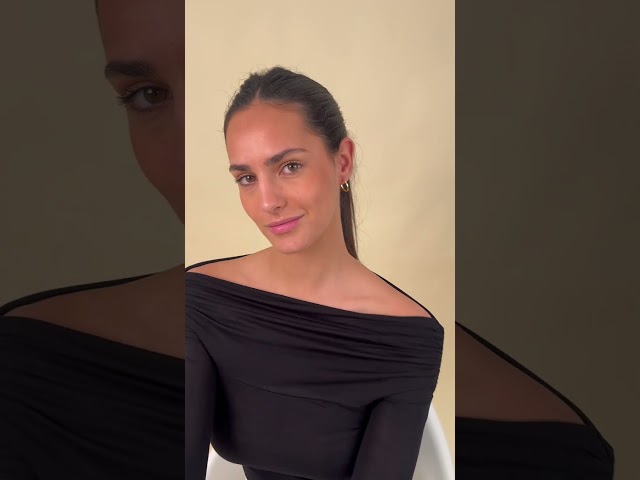 Vídeo relacionado con 1 Par Pendientes Largos de Dragón para Mujer Aretes de Retro Color Pendientes Colgantes para Niñas Accesorios de Únicos