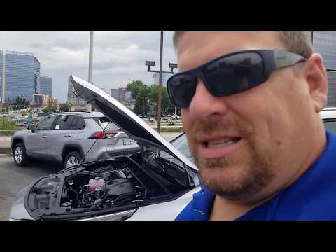 Toyota highlander hybrid 12 volt battery location