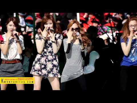 [Fancam] 11.05.14 Yuri SNSD - Hoot, Gee rehearsal