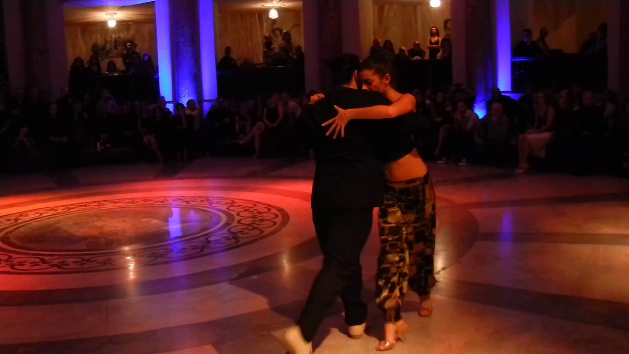 Esibizione di Peppe Sagliapign Di Gennaro ed Adelma Rago al Naples International Tango Festival