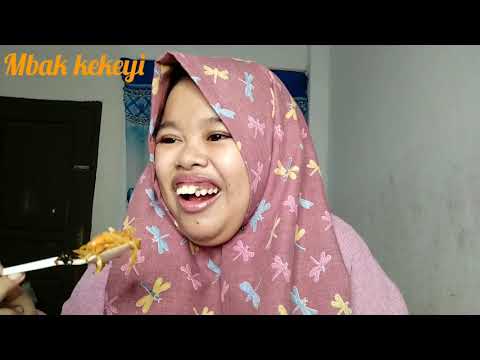 KEKEYI MUKBANG | RAMEN UDANG PEDAS GYOZA BIKIN PANAS