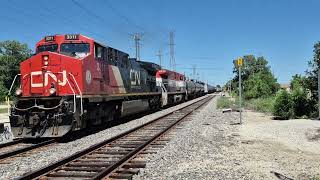 BCOL 4642 trails CN M346, plus B790 in Prospect Heights 
