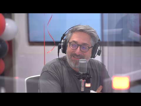 Rádio Comercial | Demolamos mitos mas não nos esbardalhemos - O Homem Que Mordeu o Cão