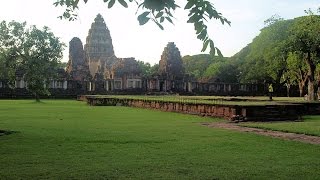 preview picture of video 'Nakhon Ratchasima Province, Korat, Issan, a trip to Phimai historical park, Thailand. ( 18 )'