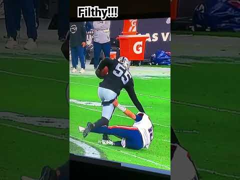 Chandler Jones EPIC stiff arm on Mack Jones! #Raiders #NFL