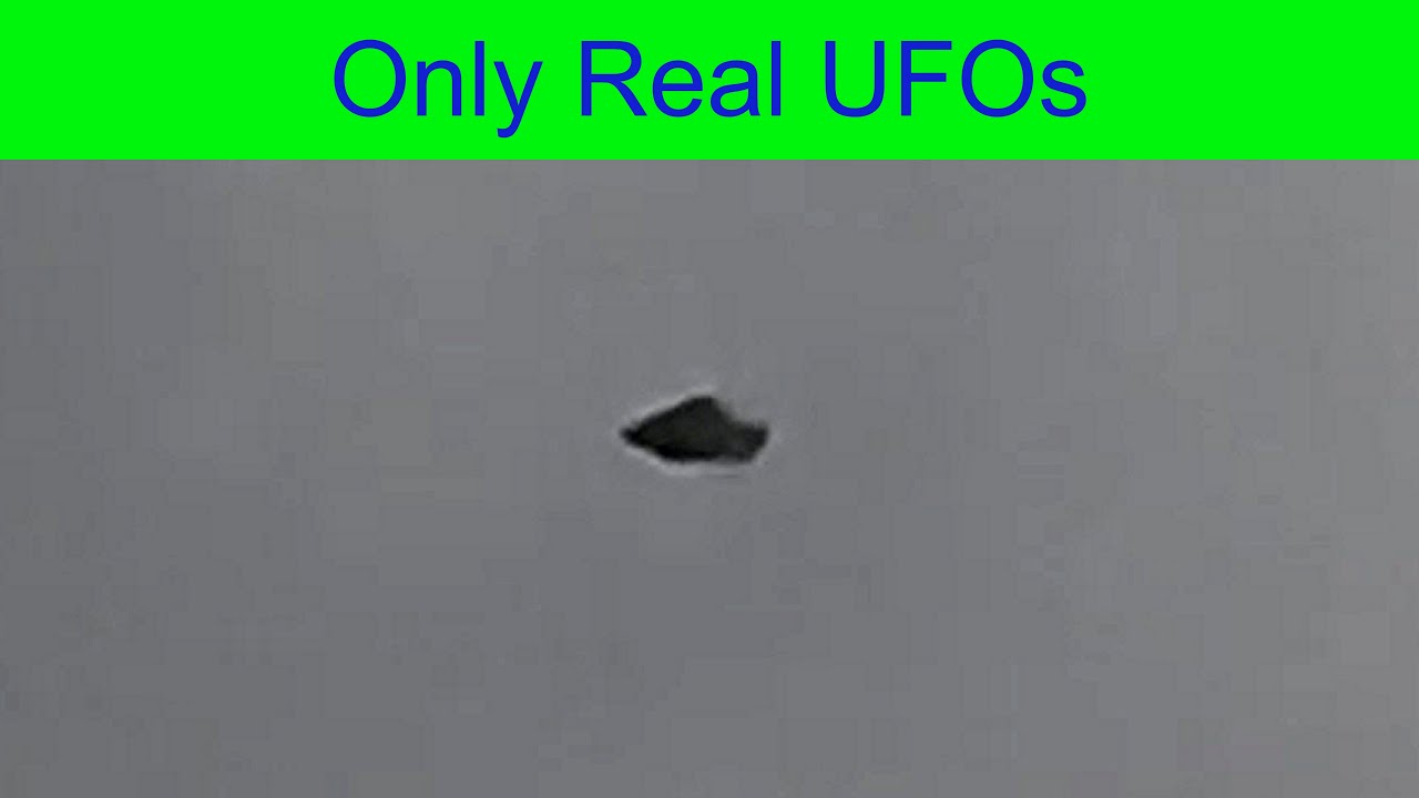 UFO | Flying Saucer hovering over France. 7/11/2020.
