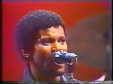 balingi nga na nzua te Par Patcho Star 1982 (Victoria Eleison)