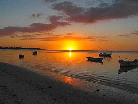 Claudio Veeraragoo - Mo Kawal