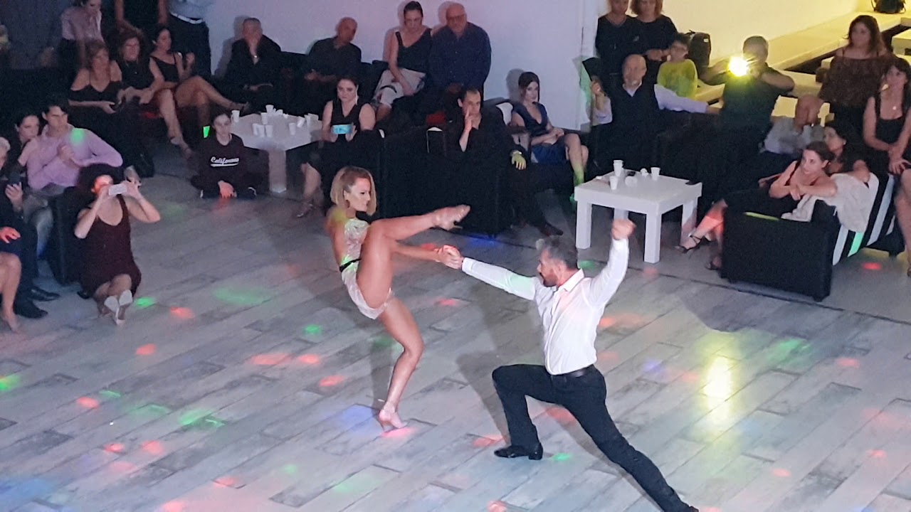 tango show di Claudio Gonzalez e Julia Urruty