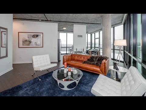 Tour a loft-style 3-bedroom Fulton River District penthouse