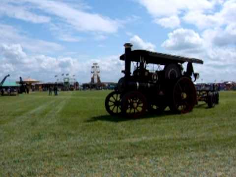 Engines in the arena pt1 Gloucestershire Steam Extravaganza South Cerney 2011