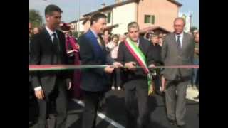 preview picture of video 'San Giovanni in Persiceto: Taglio del nastro per Borgo San Filippo'