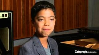 Child piano playing prodigy sets new Guinness record