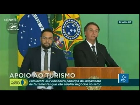 Senadores criticam fala de Bolsonaro sobre intenção de suspender uso de máscaras para vacinados