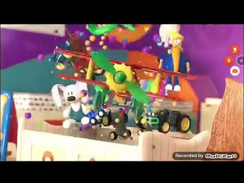 Baby time Schiffie & Co penguin dance