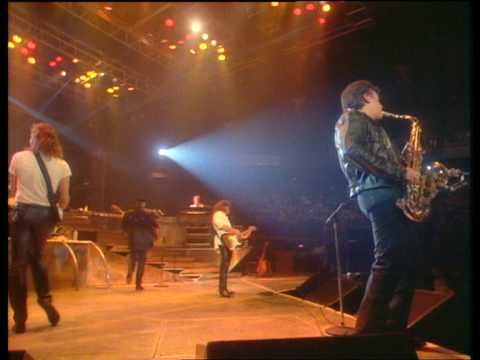 Videoclip de Paradise Is Here (Live) (Full Length Version, 2022 Remaster) — Tina Turner