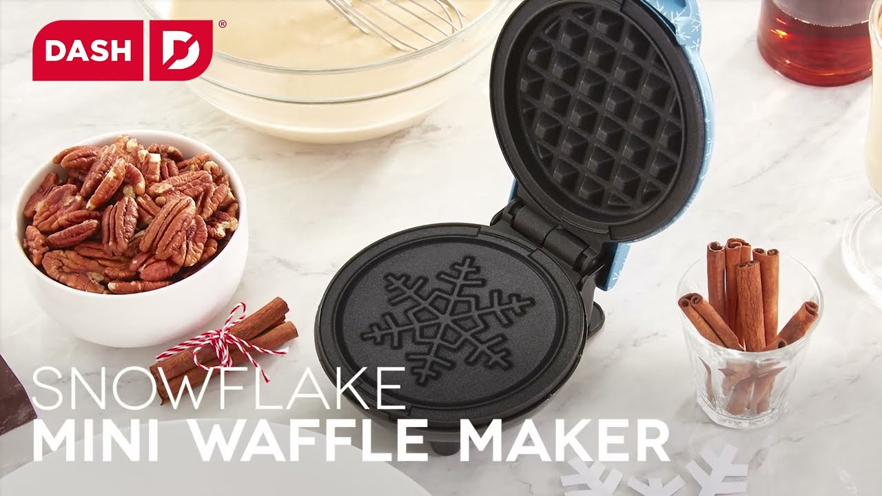 Snowflake Mini Waffle Maker with Snowflake Print