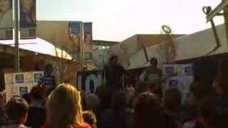 Shannon Noll Everybody Needs A Little Help &amp; Loud (LIVE)