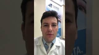 Colirio para dilatar a pupila Porque eles colocam o colírio que embaça tudo Me explique