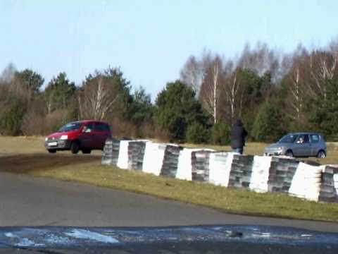 II SuperOS (12.02.2011), Tor Poznań