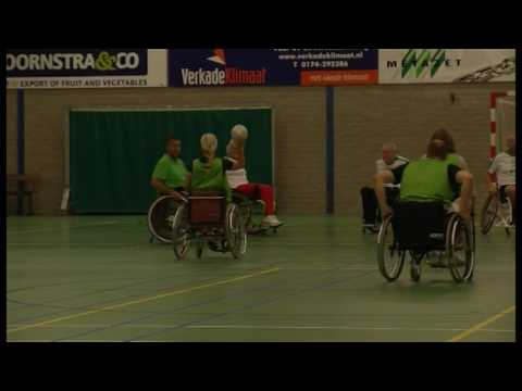 wedstrijd tussen team Westland en bestuur  HVQuintus