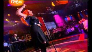 Fangoria Eternamente Inocente 2002 Actuación más entrevista