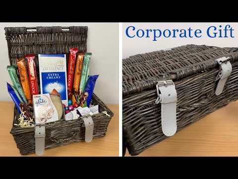Corporate 🍫🎁 Lindt Lindor Chocolate Basket 💖 Filling ASMR #asmr #corporategift #lindt #sweet