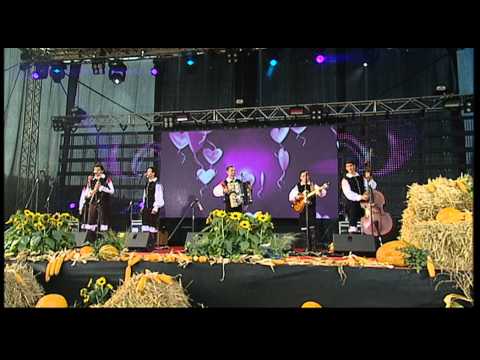 RAZIGRANI MUZIKANTI - LE SPOMIN DEKLICA