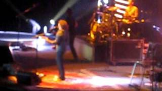 Billy Currington Live-That's How Country Boys Roll