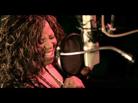 Steve "Silk" Hurley Feat. Sharon Pass - The Word Is Love Official S&S HD Video