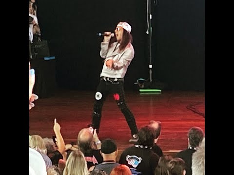 Ari Kamin Sings the American National Anthem - M3 2021