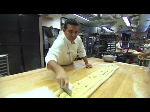 CNN: Behind the scenes at Carlo's Bakery