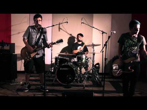 Minerva - Aquela paz (Live@CASARÃO77)