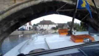 preview picture of video 'River boat passing under St Ives Bridge Cambridgeshire'