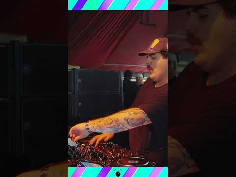 B2B alucinante de @brisotti8744 & @viotmusic no Surreal Park #electronicmusic #techhouse #dance