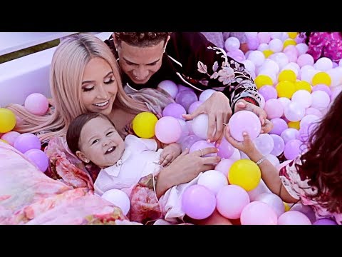 download lagu mp3 mp4 Alaia Com, download lagu Alaia Com gratis, unduh video klip Alaia Com