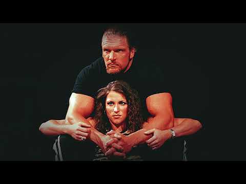 WWE: The Game (Triple H) [Entrance Theme w/ Crowd Pop, Cheers & Arena Effect]