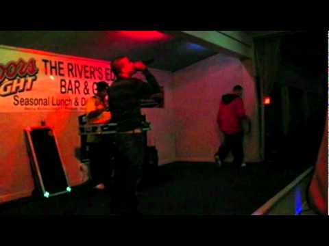 Anomoly Live Performance Ft. Sinergyst