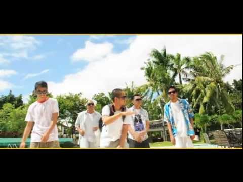 Clique THIS - "Ms. Moosie Kah" (Official Music Video)