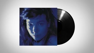 Björk - My Spine