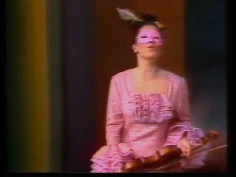 FC 1988: Ana & Suas Irmãs - "Nono Andar"